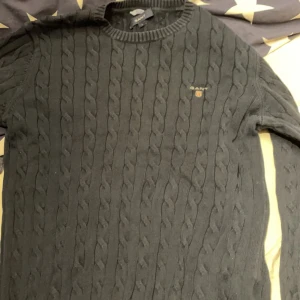 Gant overshirt size L - Säljer en GaNt overshirt med storlek L passar M. Slitage fri.