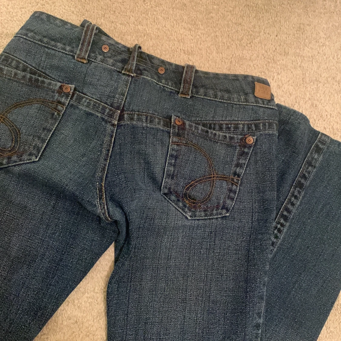 Low waist bootcut jeans  - 90