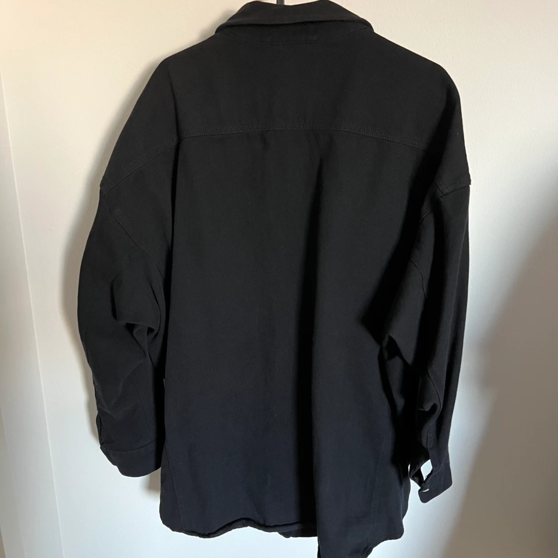 Svart skjortjacka  - 90