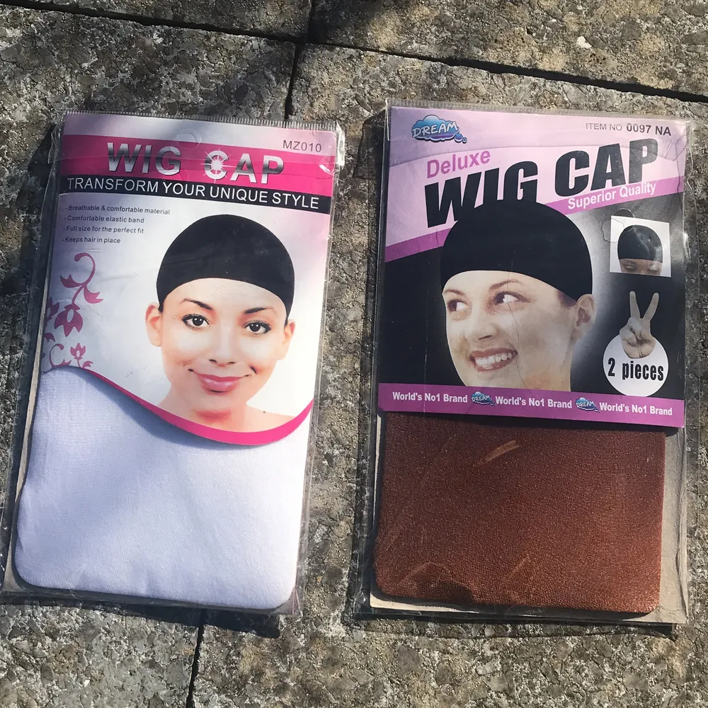 Två helt oanvända wig gaps.  Förpackningen är oöppnad . 15 kr styck 25 för båda 😁 Kontakta vid mer bilder och info . Accessoarer.