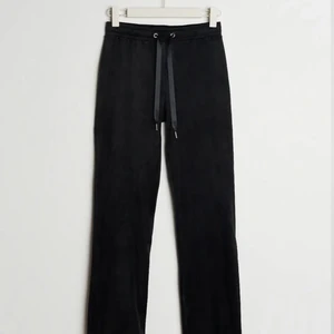 Mjukbyxor  - Mjukisbyxor från Gina Tricot. Aldrig använda, storlek S