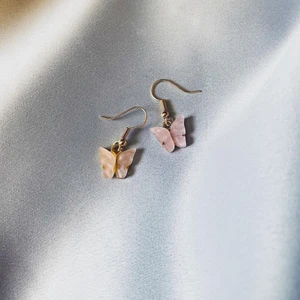 Fjäril örhängen  - .