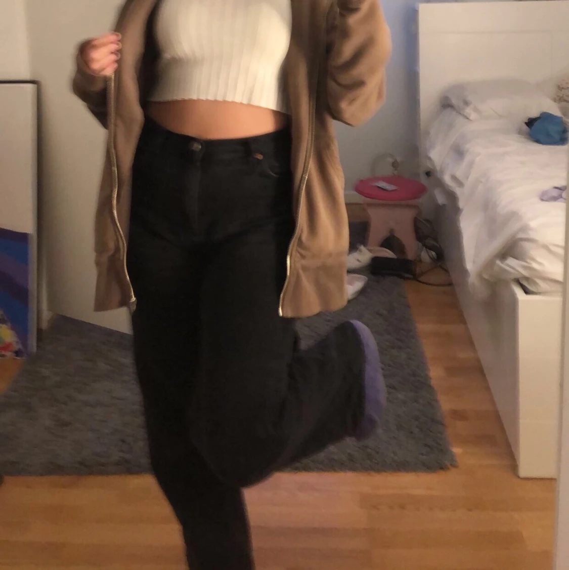 St 38 svarta raka jeans  - 90