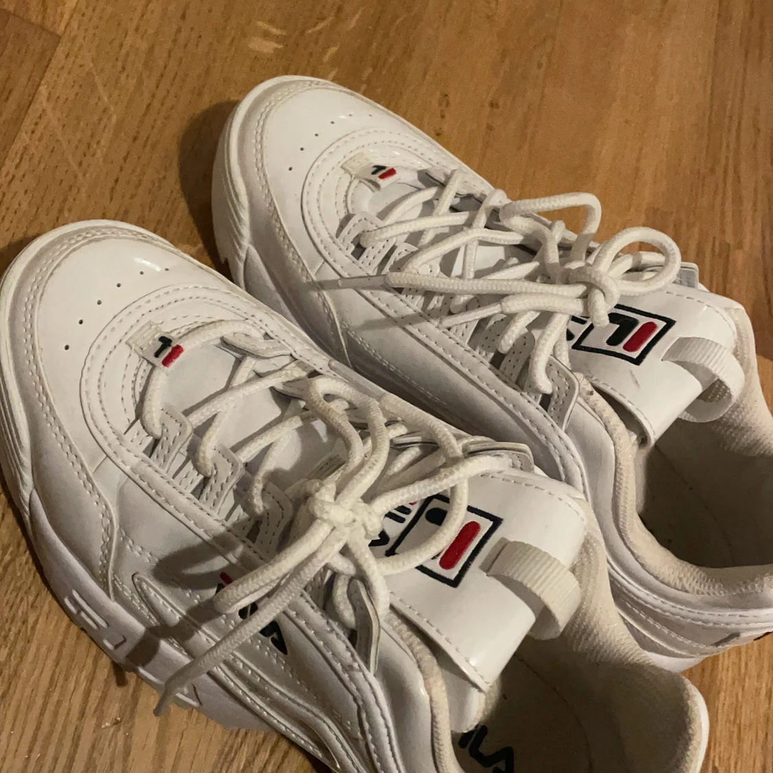 Fila skor storlek 38