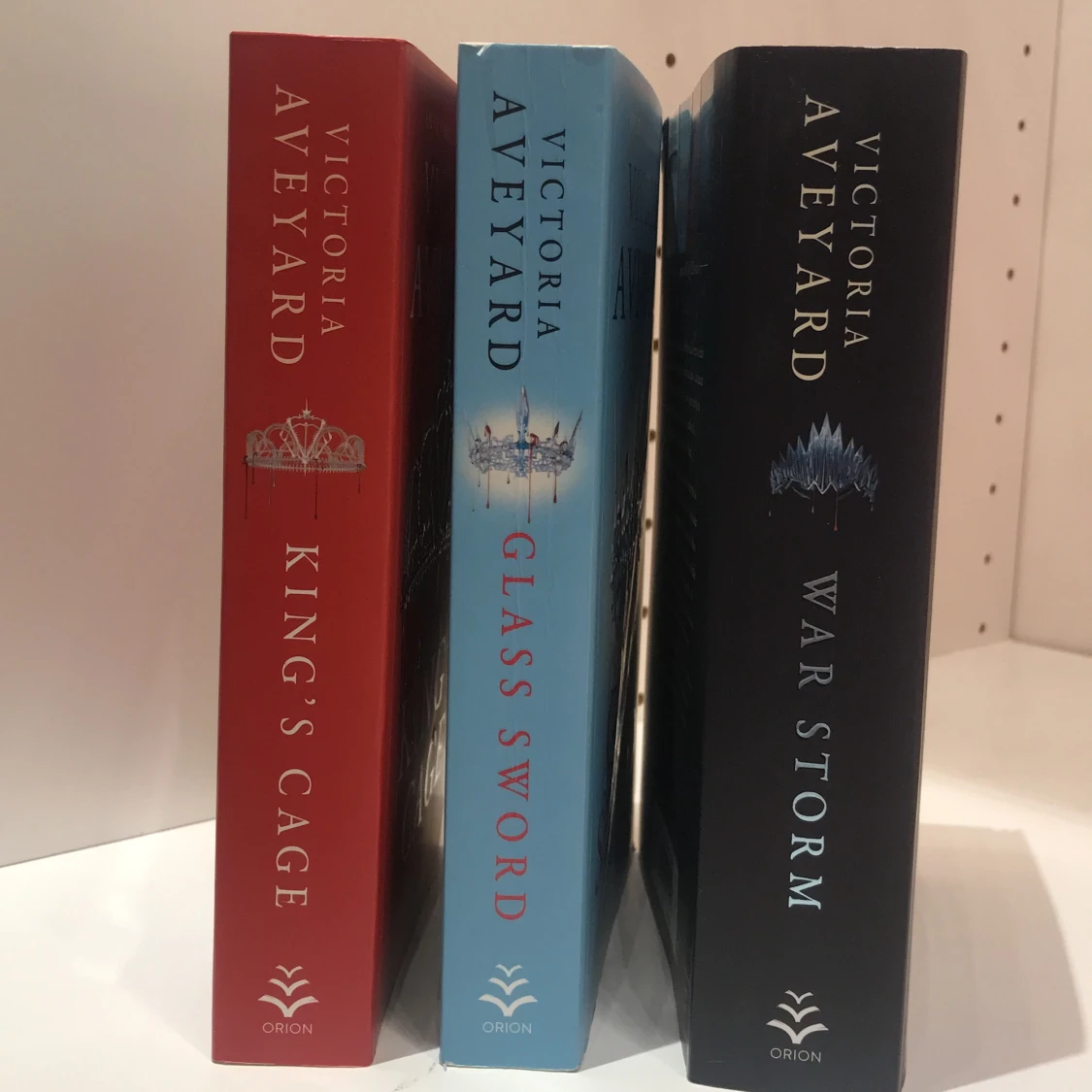 Red queen book serie - 90