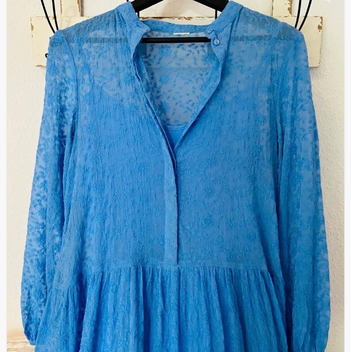 H&M klänning SÖKER - 90