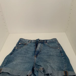 Blåa shorts  - Blåa shorts från hm🤍