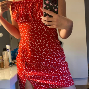 sommarklänning - Aldrig använd! Frakt tillkommer❤️