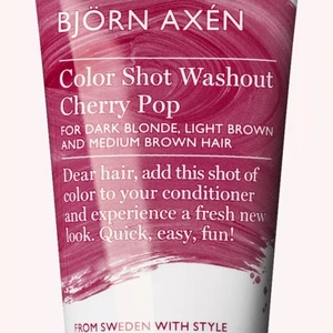 Hårtonint Björn Axen  - En härlig hårtoning från Björn Axen i färgen ”Cherry Pop” ca 80% kvar i tuben. (Använd 1 gång). 