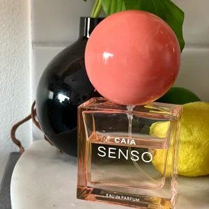 SENSO parfym  - Biancas parfym SENSO från Caia, över hälften finns kvar av denna underbara doft🌼 Slutsåld på hemsidan! Nypris 595kr, mitt pris 200kr+frakt