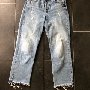 Jeans zara - Jeans från zara. Stl 36, usa 4, mex 26. Nyskick knappt använda!! Inkl frakt.