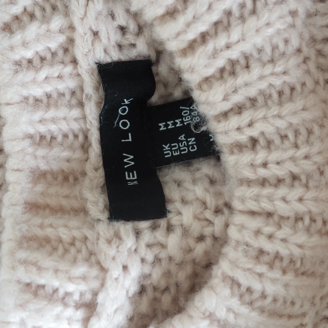 Pastellrosa stickad tröja  - 91