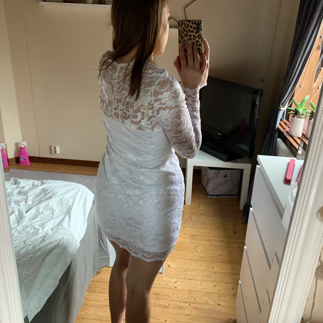 Spets klänning  - 90