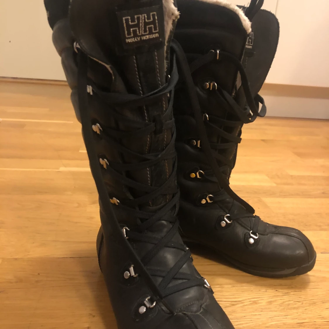 Helly hansen Damskor str.37 - 90