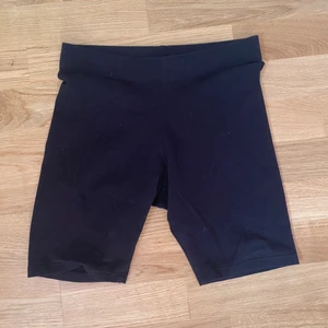 Cykelbyxor  - Oanvända cykel byxor , för små för mig