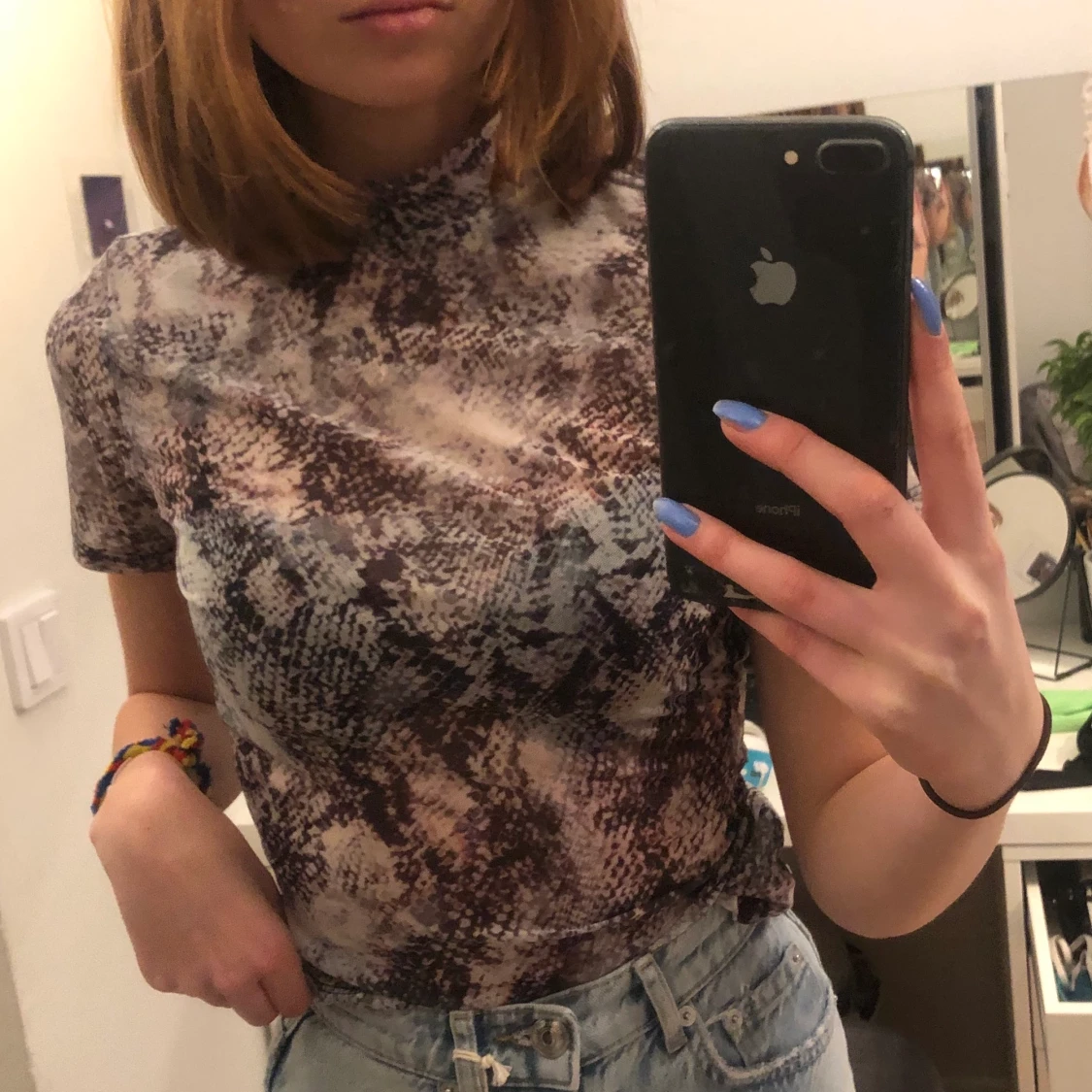 Snygg Snakeskintröja