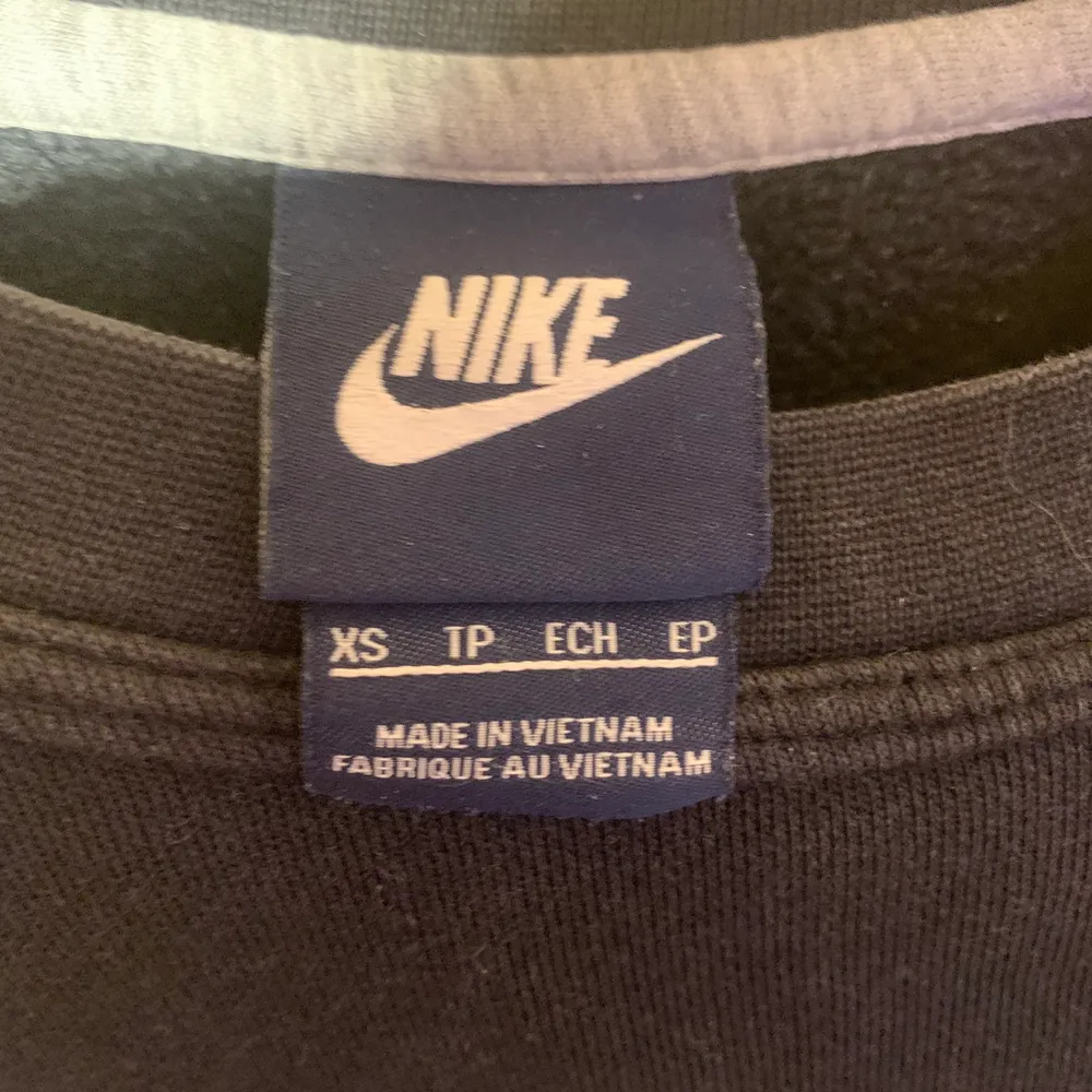 En Nike Sweatshirt i fint välvårdat skick i storlek XS.. Tröjor & Koftor.