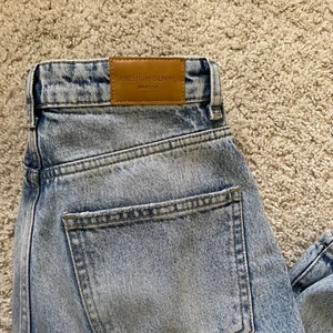 Idun Wide jeans petite  - Idun Wide jeans petite från Gina Tricot💓