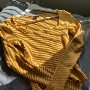 Tröja från ginatricot  - Snygg tröja från ginatricot 