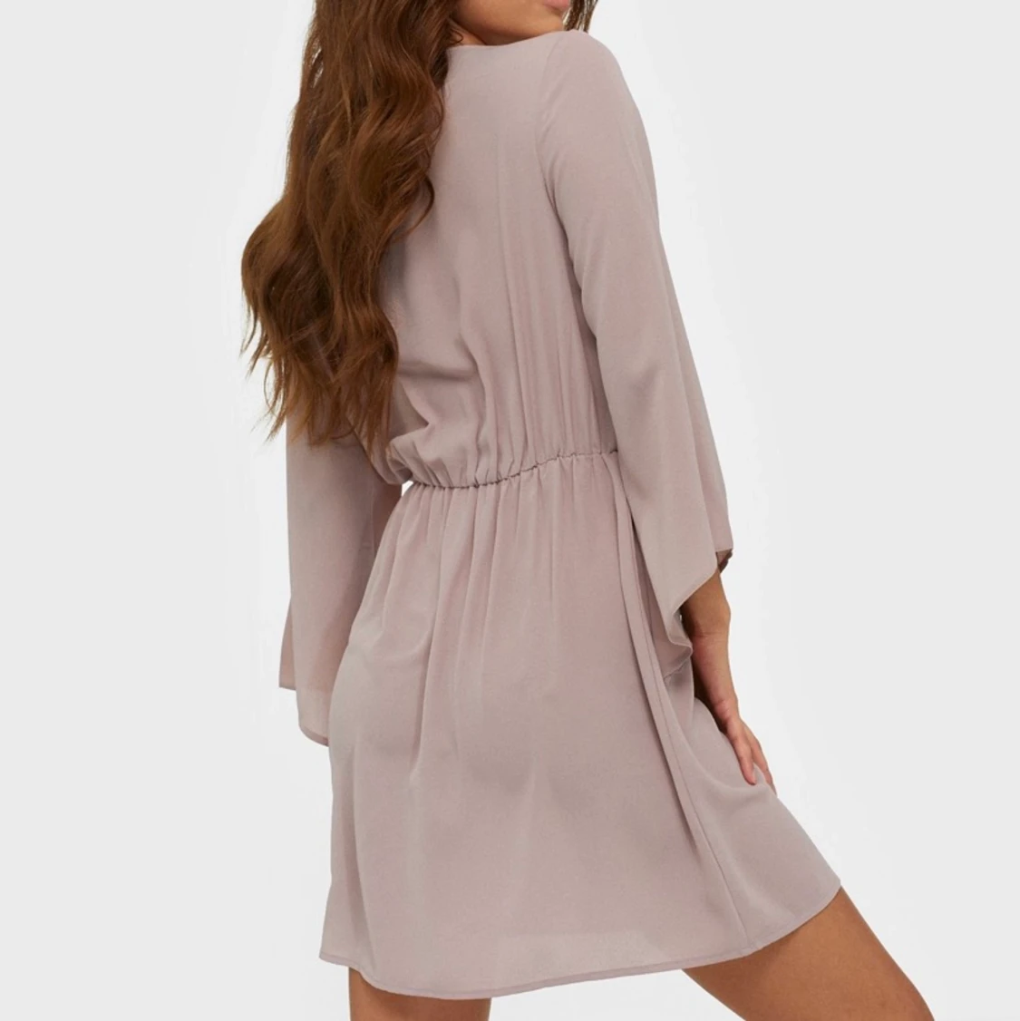 Klänning från Ax Paris i strl 40 - 91