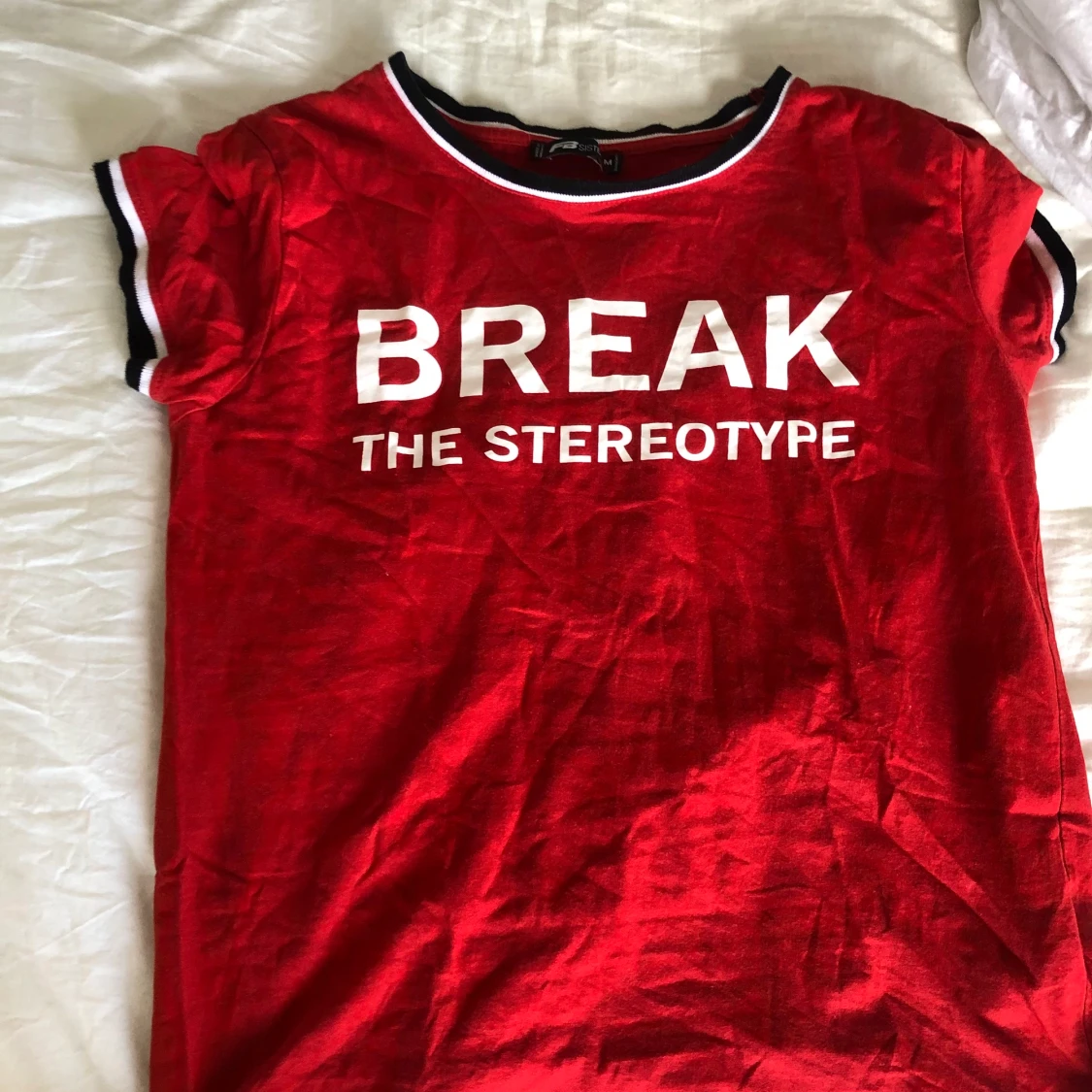 Röd tshirt med tryck - 90