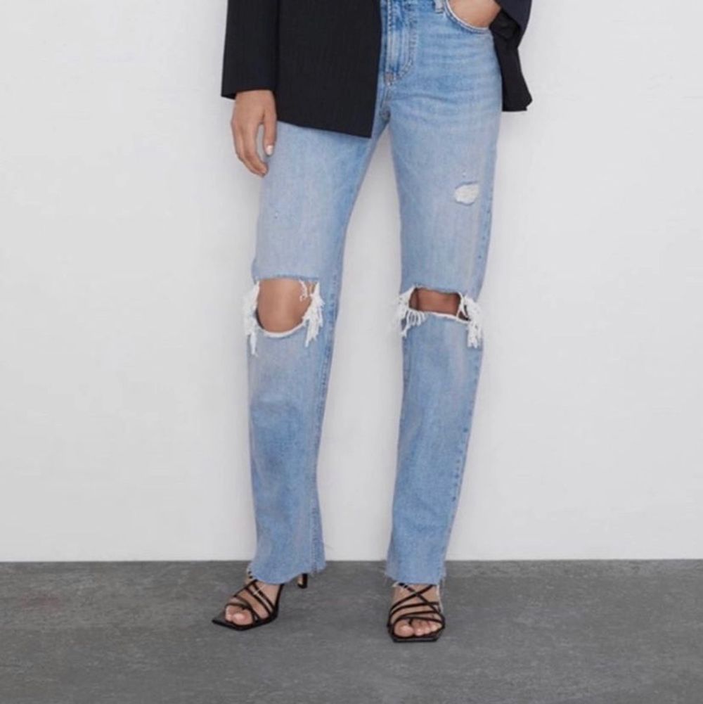 Zara jeans som Tyvär blivit försmå för mig 💕💕. Jeans & Byxor.