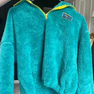 Half zip junkyard - ascool och mjuk half zip från junkyard, nästintill oanvänd!⭐️