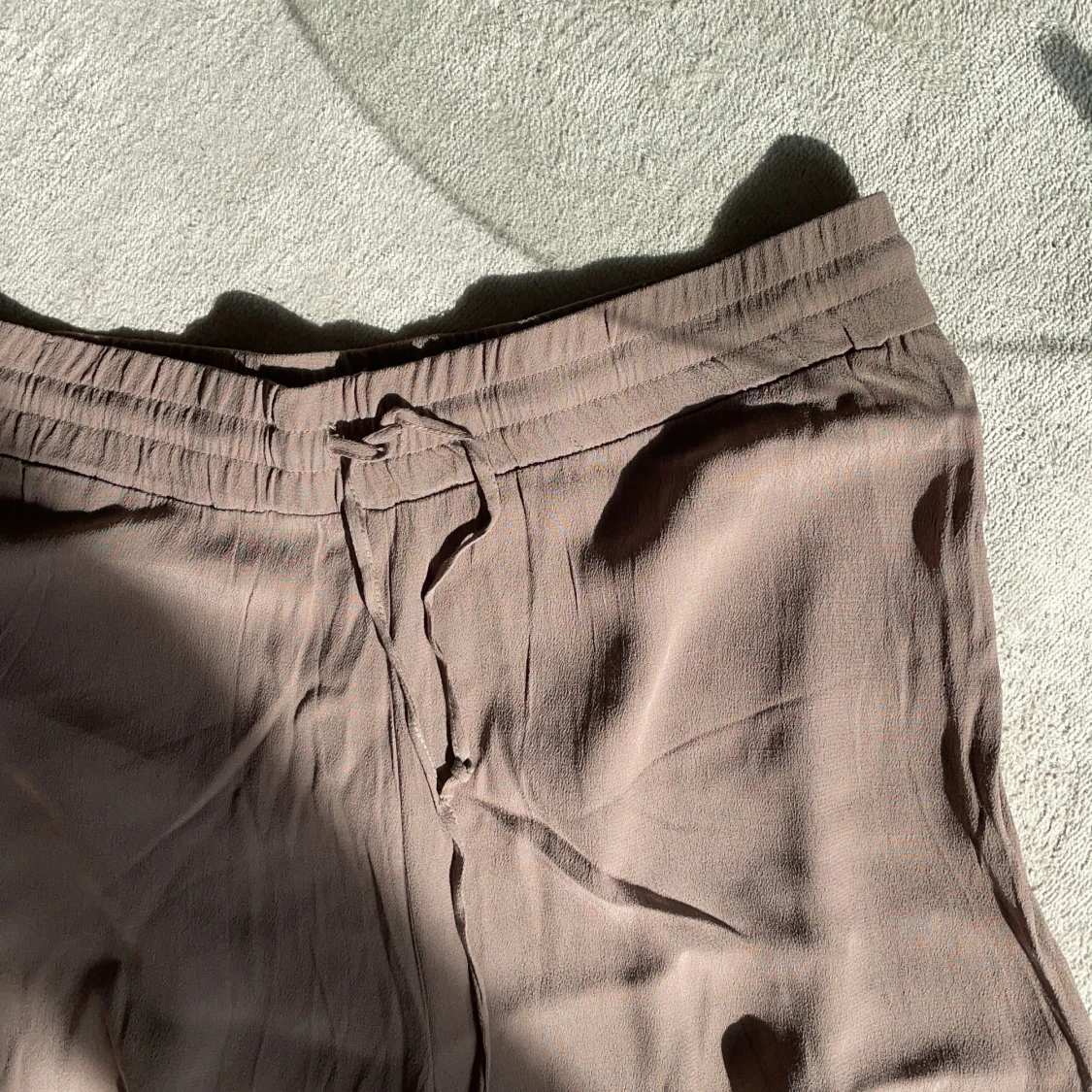 Luftiga Bruna Byxor - strl: M  - 91