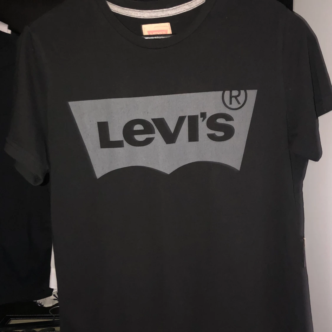 Svart Levis T-shirt - 90