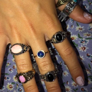 Ringar  - Har många fler liknande! Ringa in den ring du vill ha och skicka en notis bara! Storlekarna varierar från XS-XL
