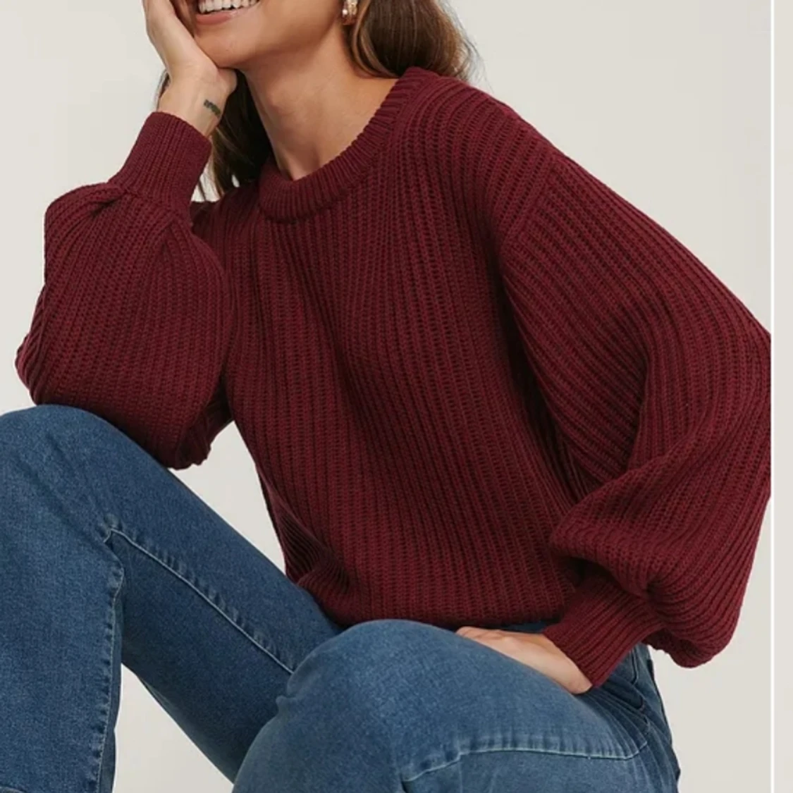 Vinröd tröja från nakd med ballongärm, S - 90