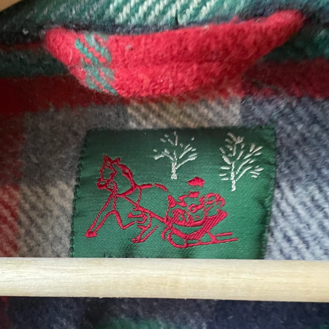 Grön-röd flannelkappa - 91