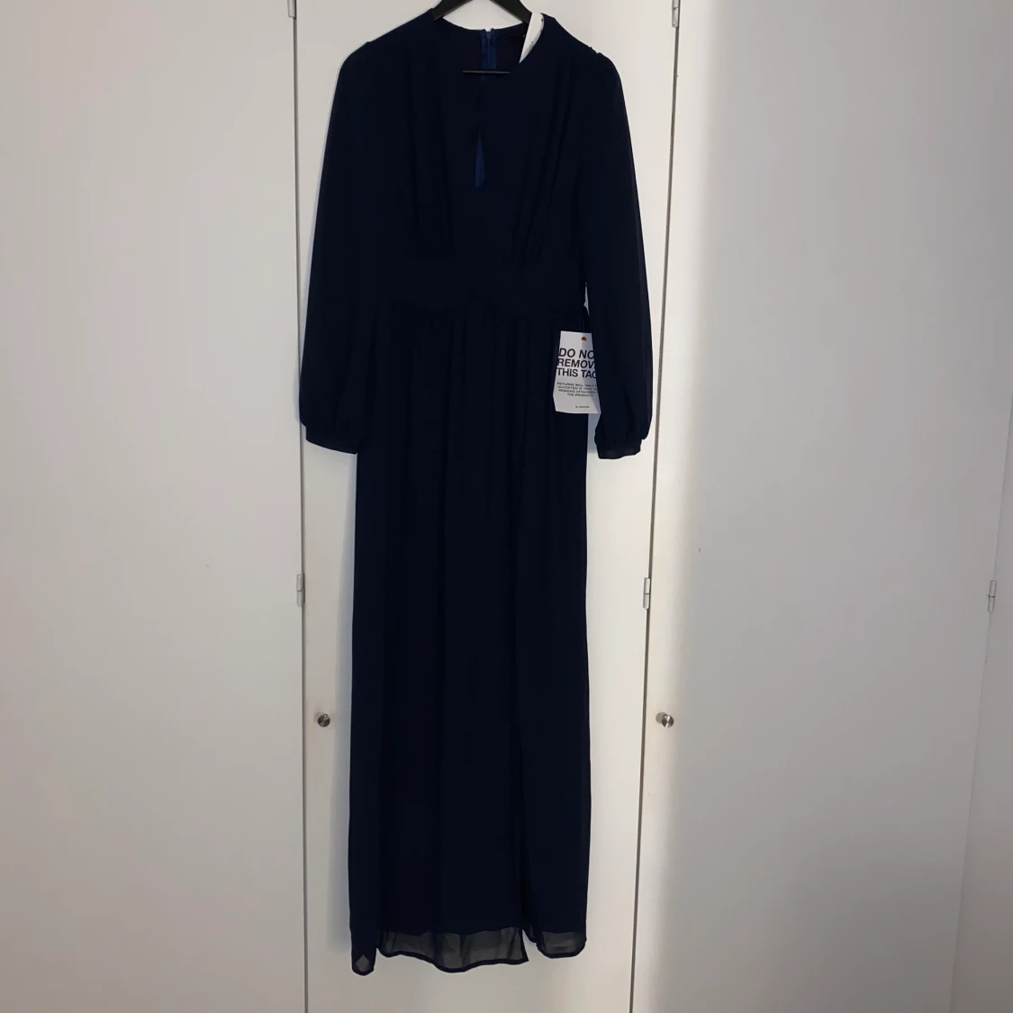 Mörkblå långklänning  - 90