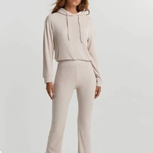 Gina tricot set - Nytt. 