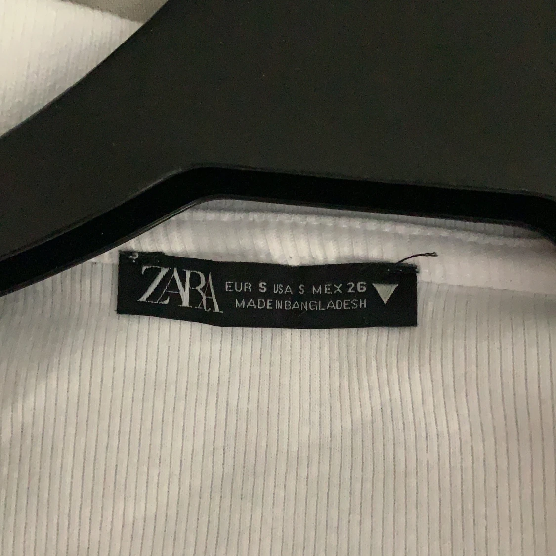 Zara topp med krage  - 91