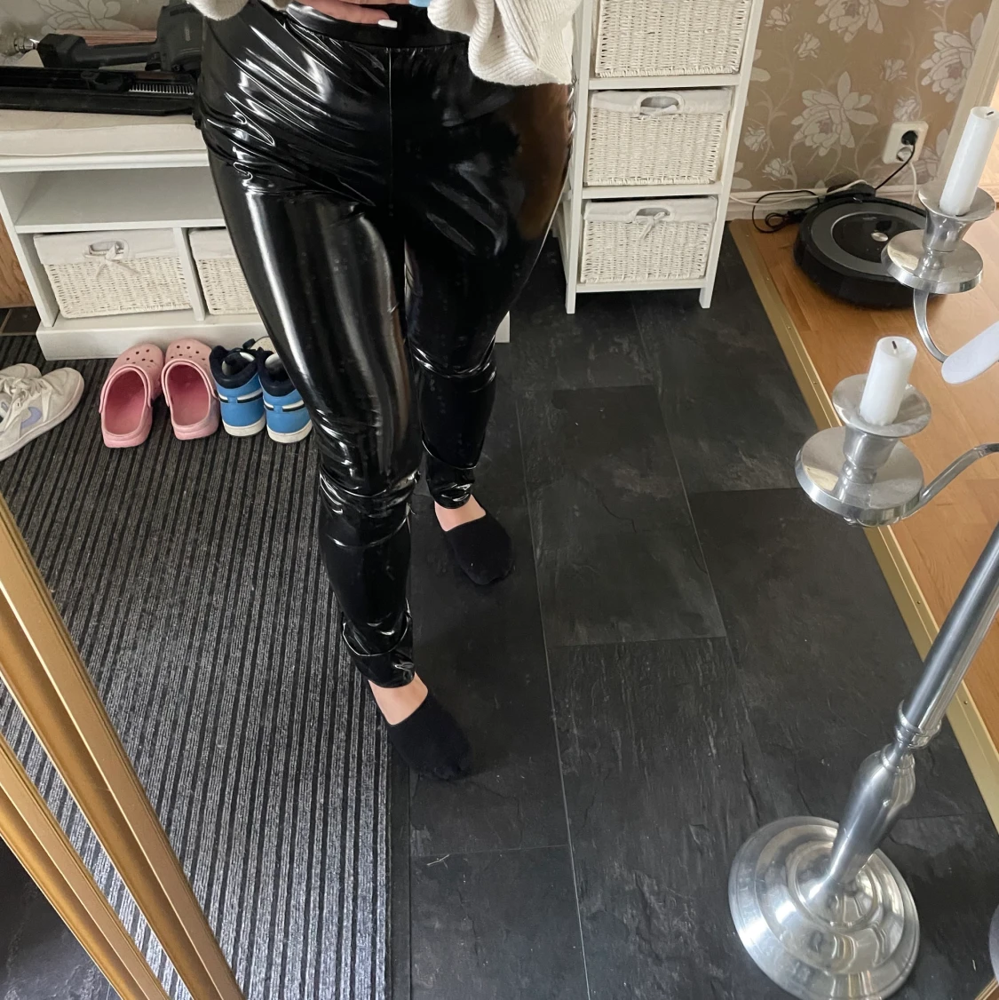 Svarta Lack byxor  - 91