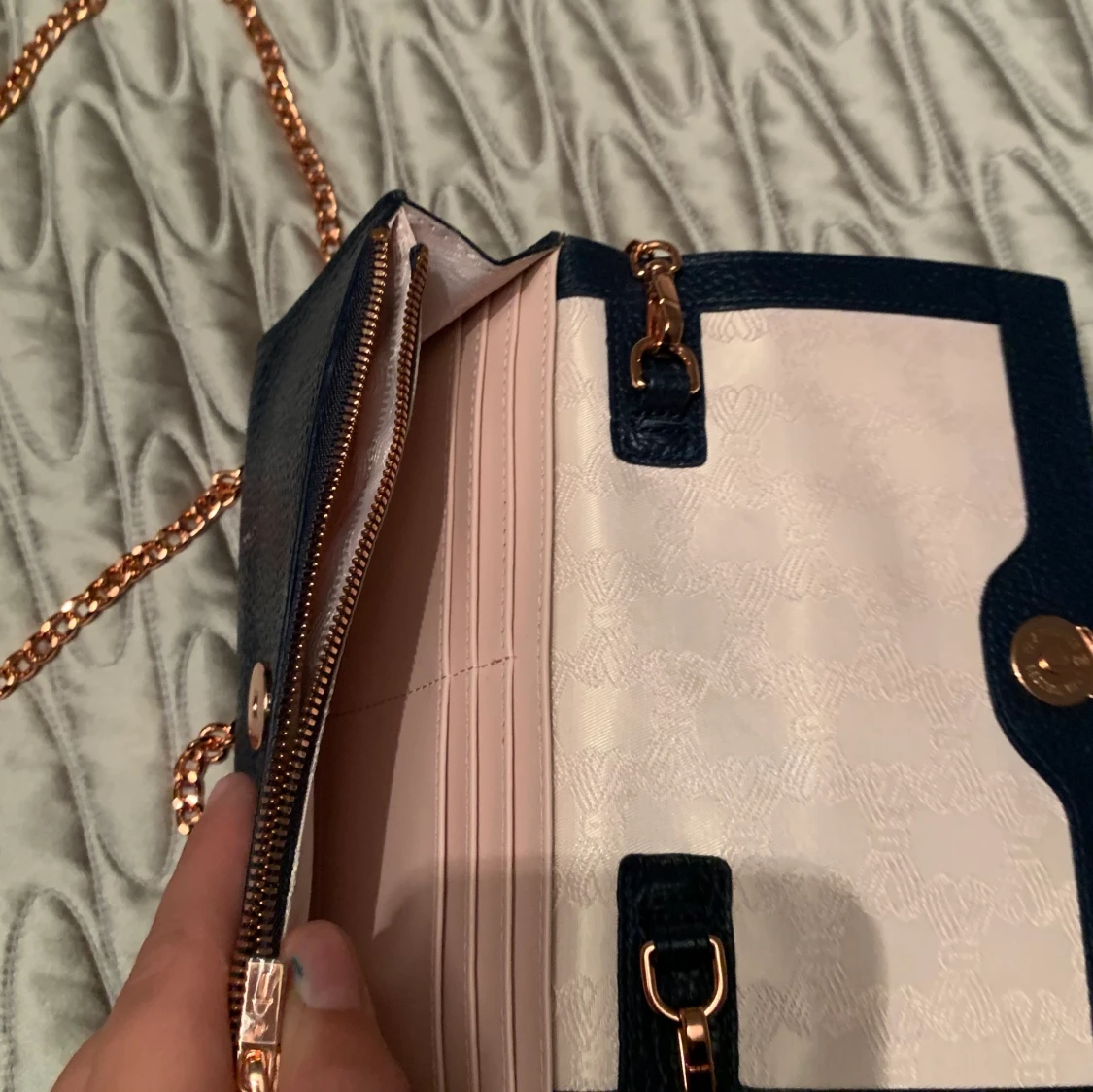 Ted Baker väska  - 91