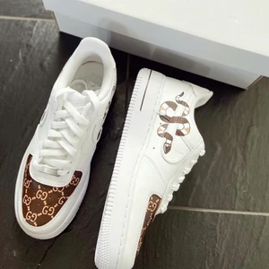 Nike air force one Customs  - Gucci Orm 🐍, Beställ dina egna på Instagram Drippies 2.0