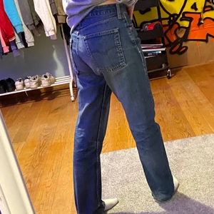 Levis 501 - Hyfsat bra kvalite. Levis 501. Skriv för mått eller fler bilder!