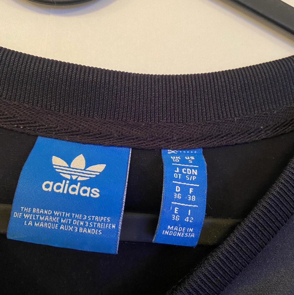 Adidas tröja mörk blå - 91