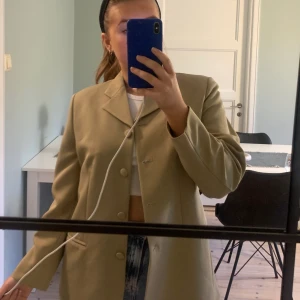 Kavaj - Beige Kavaj (lite oversize)