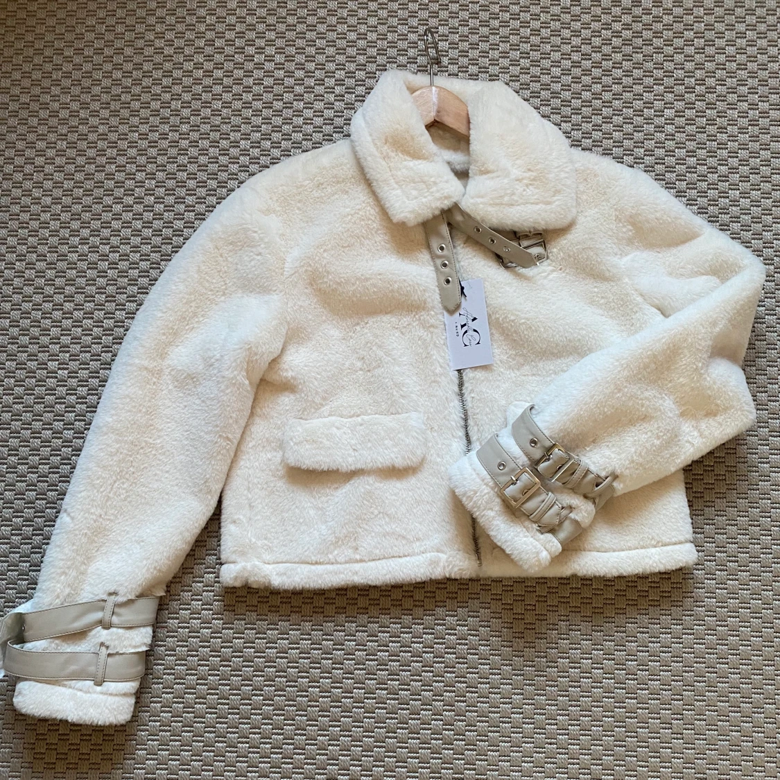 Vit jacka från Nakd