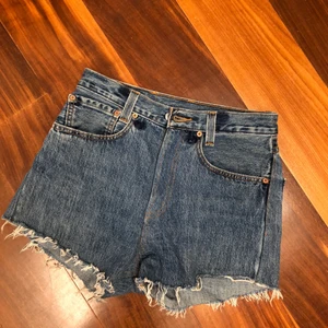Vintage Levi’s shorts - Blue denim shorts from Levi’s. High waist. Vintage but in very good condition. Tight fit.
