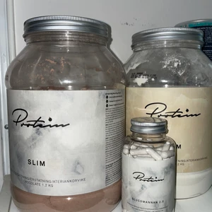 Protein - SLIM måltidsersättning från protein.se ✨ Smaker: banan 🍌 och choklad 🍫. Även hungerdämpande kapslar, (såld). Bud! 