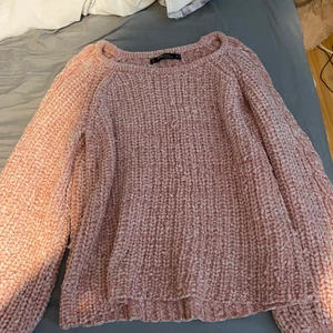 Stickad tröja - Jätte skön och mjuk ej stickig.