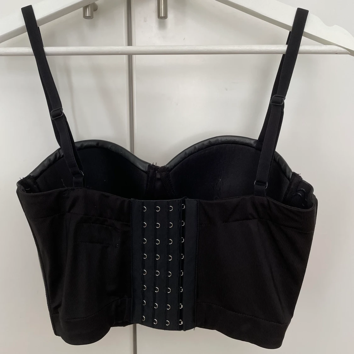 Korsett-topp svart - 90