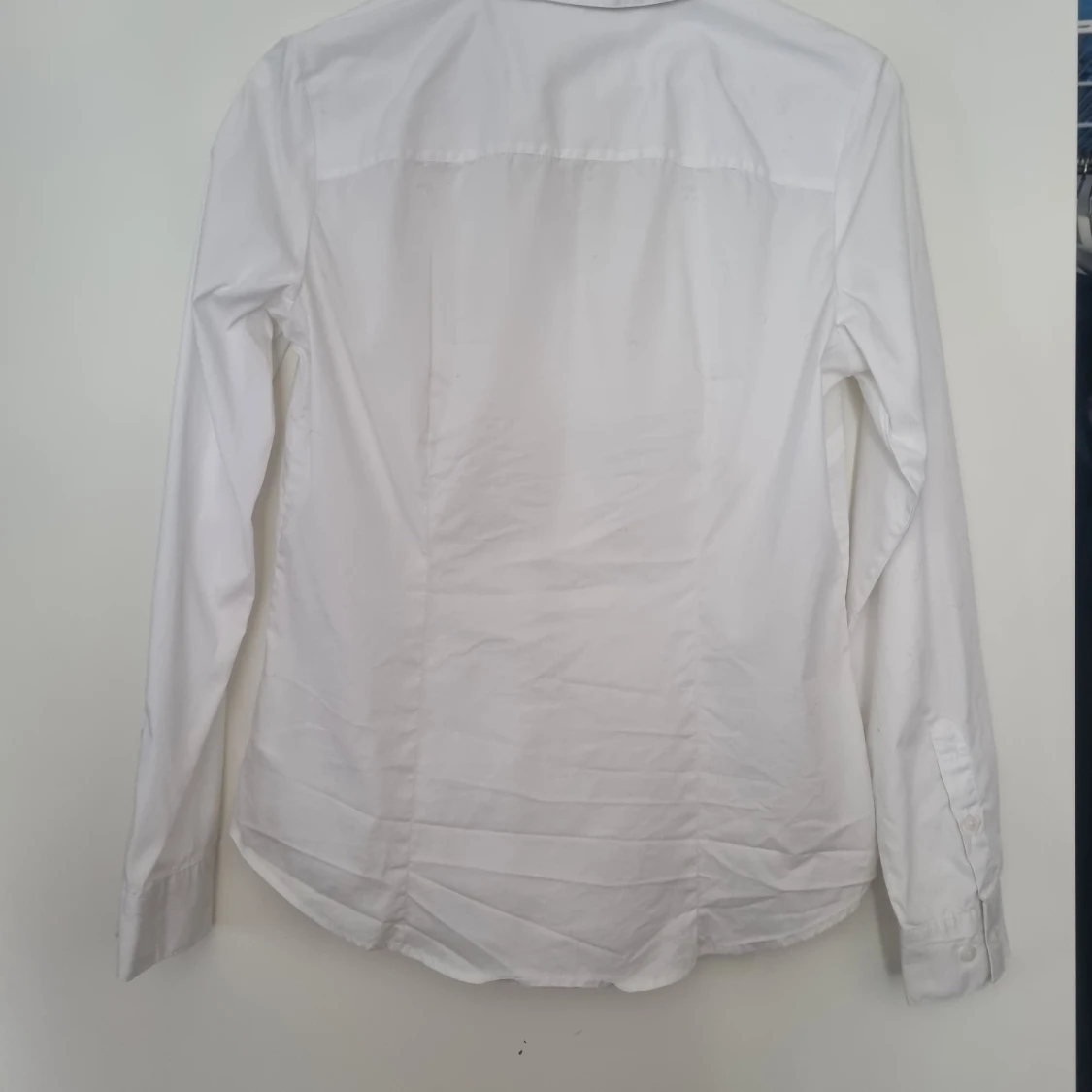 Vit skjorta HM - 90