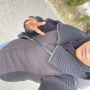 Västjacka - Västjacka från zara som jag köpte för 699kr men nu är det 189kr hos mig