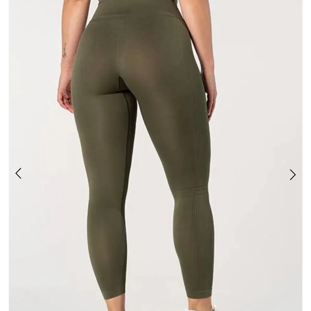 Relode Tights Slipstream, Forest Green Strl S, fint skick💚 Nypris 649kr. Sportswear.