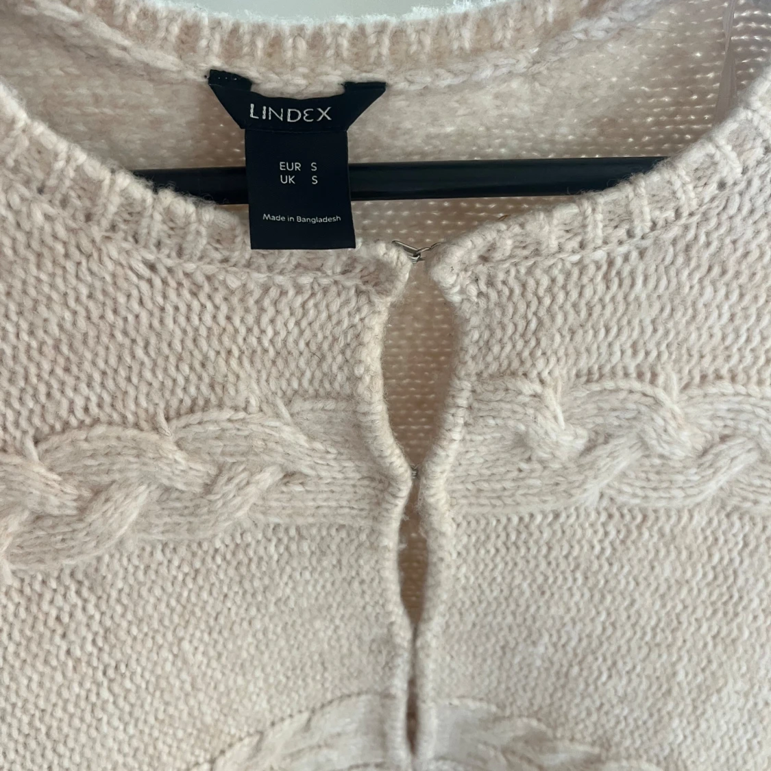 Beige stickad kofta!  - 91